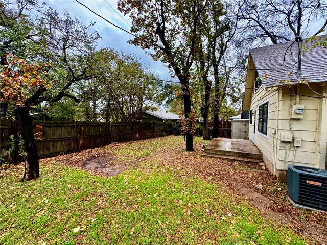 1706 Saddle Road, Granbury, TX 76049