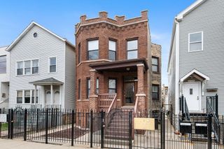 1716 N Campbell Avenue, Chicago, IL 60647