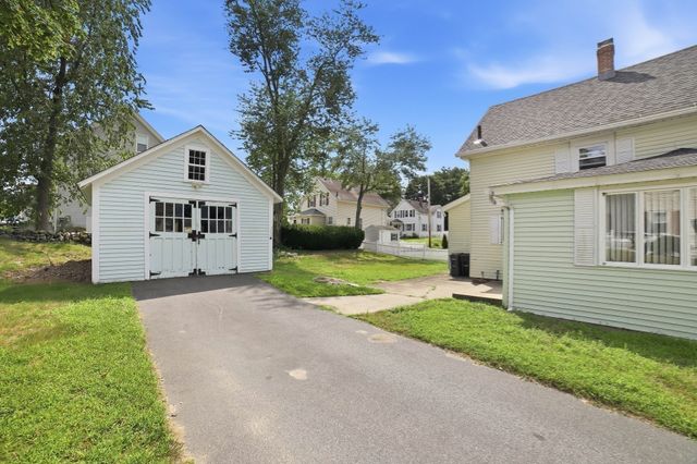 19 Park Street, Maynard, MA 01754