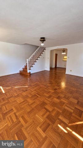 8112 ROWLAND AVE, Philadelphia, PA 19136