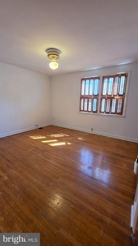 8112 ROWLAND AVE, Philadelphia, PA 19136