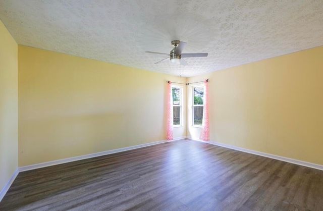 353 NW FERRIS Drive, Port St. Lucie, FL 34983
