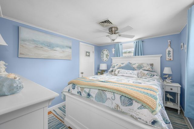 26 Wixon Road, Dennis Port, MA 02639