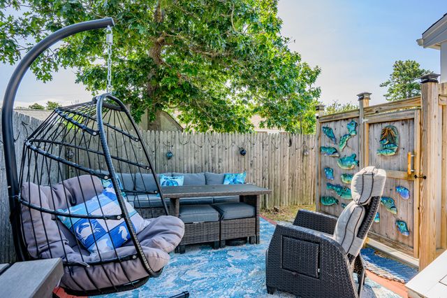 26 Wixon Road, Dennis Port, MA 02639