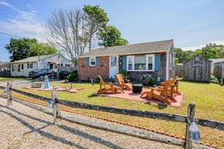 26 Wixon Road, Dennis Port, MA 02639