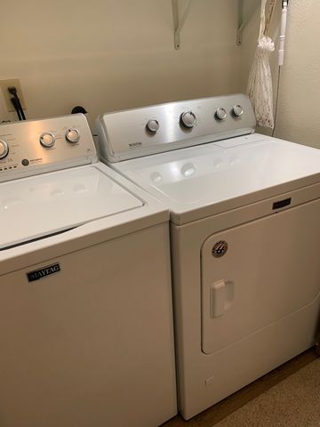 4704 9th Street 2, East Moline, IL 61244