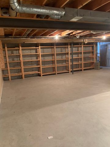 4704 9th Street 2, East Moline, IL 61244