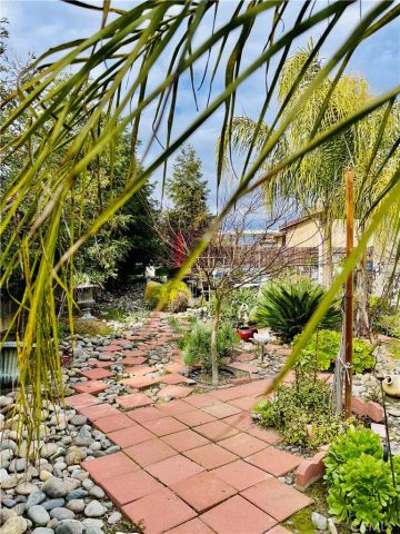 4861 Langley Way, Merced, CA 95348