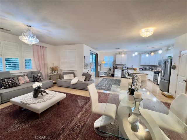 4861 Langley Way, Merced, CA 95348