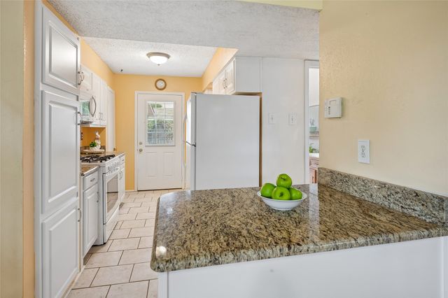 506 Worcester Way, Richardson, TX 75080