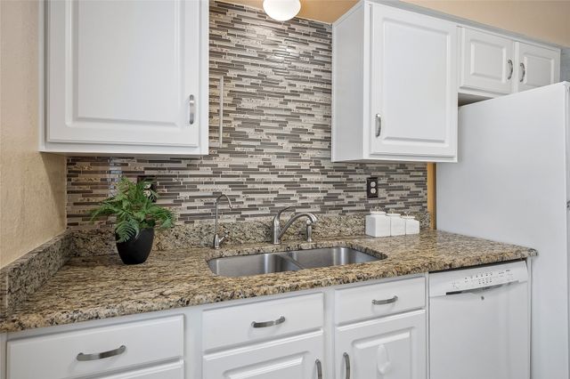 506 Worcester Way, Richardson, TX 75080
