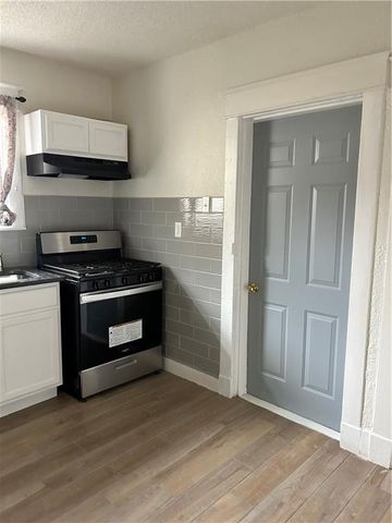 2326 Poplar Avenue, Kansas City, MO 64127