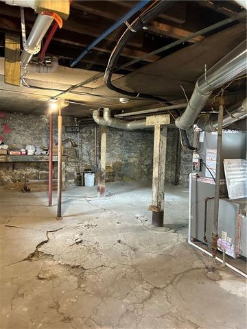 2326 Poplar Avenue, Kansas City, MO 64127