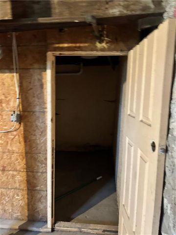 2326 Poplar Avenue, Kansas City, MO 64127