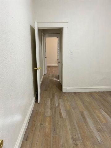 2326 Poplar Avenue, Kansas City, MO 64127