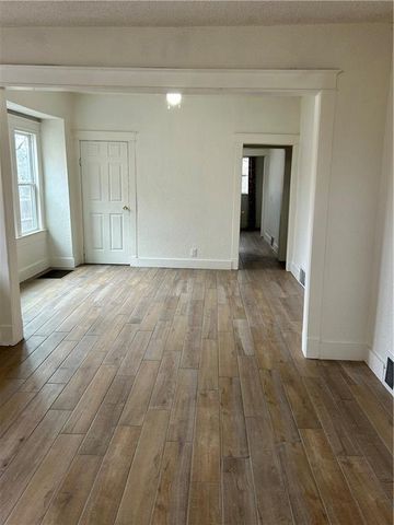 2326 Poplar Avenue, Kansas City, MO 64127