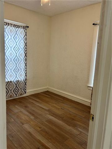 2326 Poplar Avenue, Kansas City, MO 64127