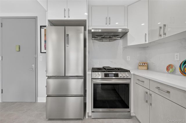 643 5th Avenue 6D, Brooklyn, NY 11215