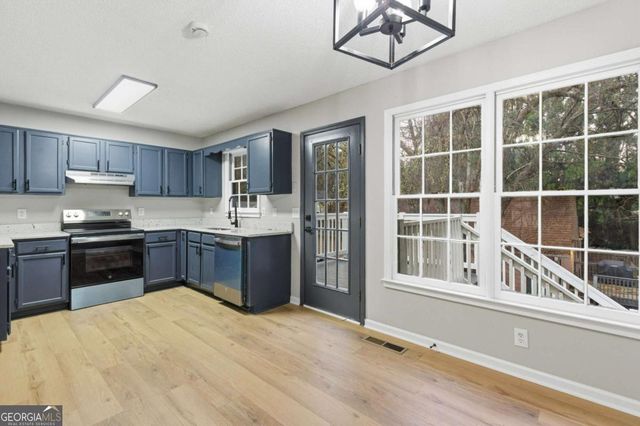 2 Dove Trail, Cartersville, GA 30120