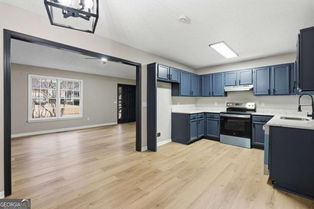 2 Dove Trail, Cartersville, GA 30120