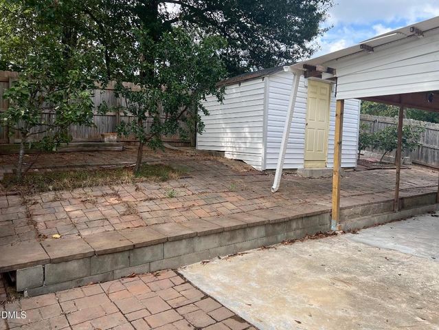 2920 Roundleaf Court, Raleigh, NC 27604