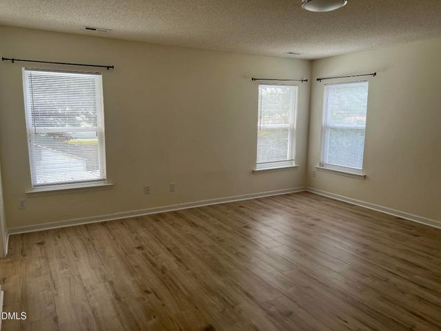 2920 Roundleaf Court, Raleigh, NC 27604