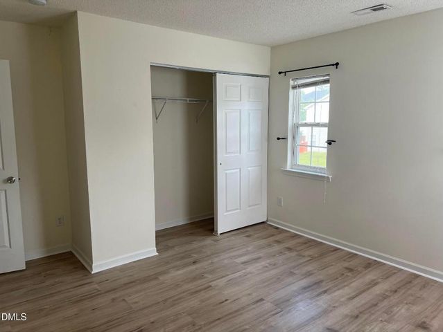 2920 Roundleaf Court, Raleigh, NC 27604