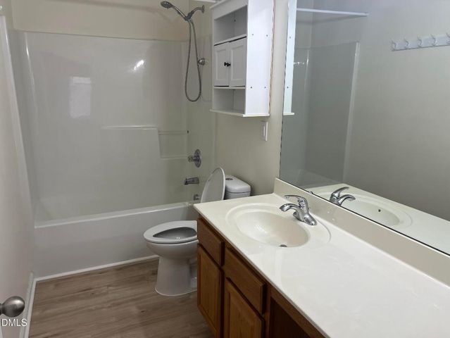 2920 Roundleaf Court, Raleigh, NC 27604