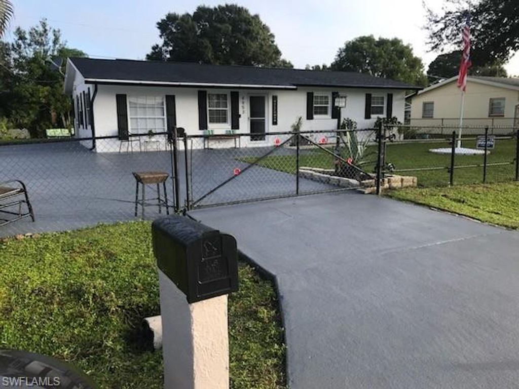 4953 Sherry ST, Fort Myers, FL 33905