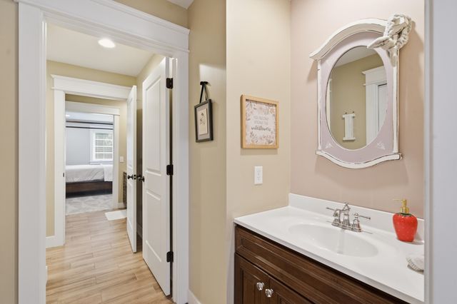 7839 Harvest Hill Lane, Oshtemo Twp, MI 49009