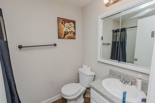 3159 S Bunker Hill, Wichita, KS 67210