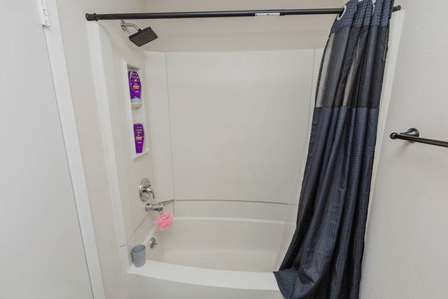 3159 S Bunker Hill, Wichita, KS 67210