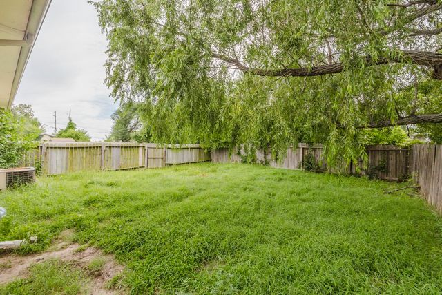 3159 S Bunker Hill, Wichita, KS 67210