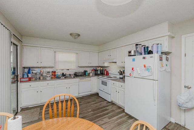 3159 S Bunker Hill, Wichita, KS 67210