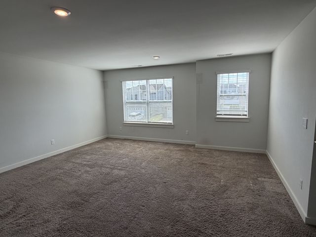 409 Wind Dance Dr, Lebanon, TN 37087