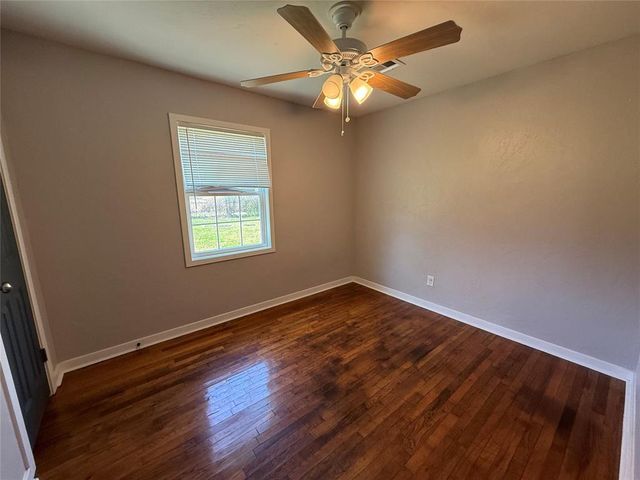 506 N Sharon Street, Tecumseh, OK 74873