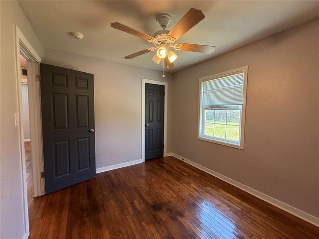 506 N Sharon Street, Tecumseh, OK 74873