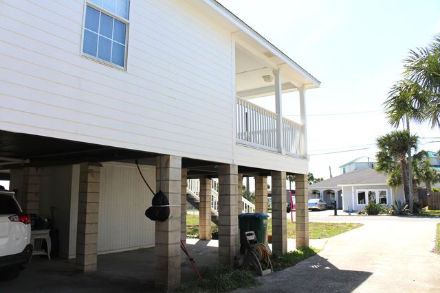 253 Sea Kove Street, Panama City Beach, FL 32413
