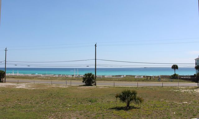 253 Sea Kove Street, Panama City Beach, FL 32413