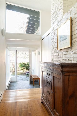 3 Compton Cir, Lexington, MA 02421