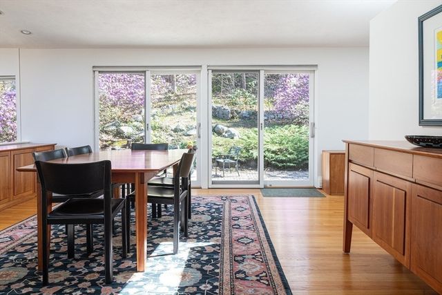 3 Compton Cir, Lexington, MA 02421
