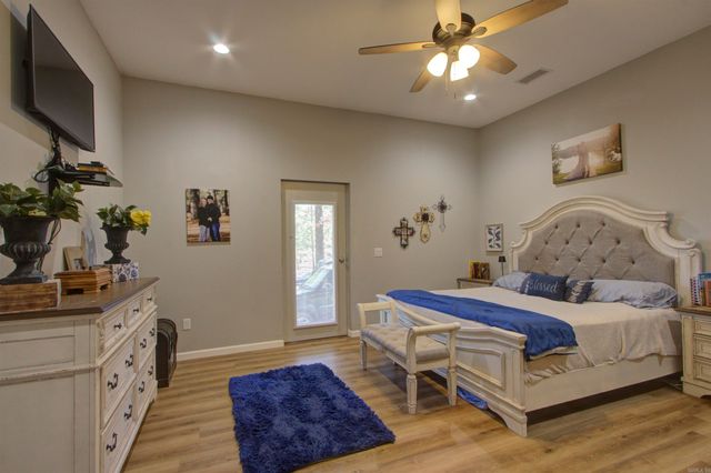 695 Miller County 15, Texarkana, AR 71854