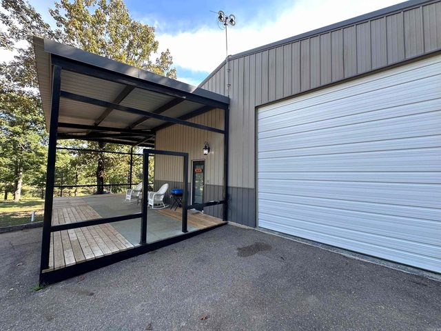 695 Miller County 15, Texarkana, AR 71854