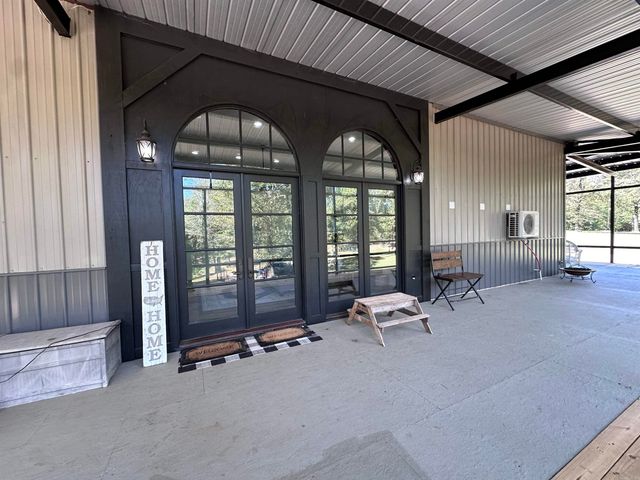 695 Miller County 15, Texarkana, AR 71854