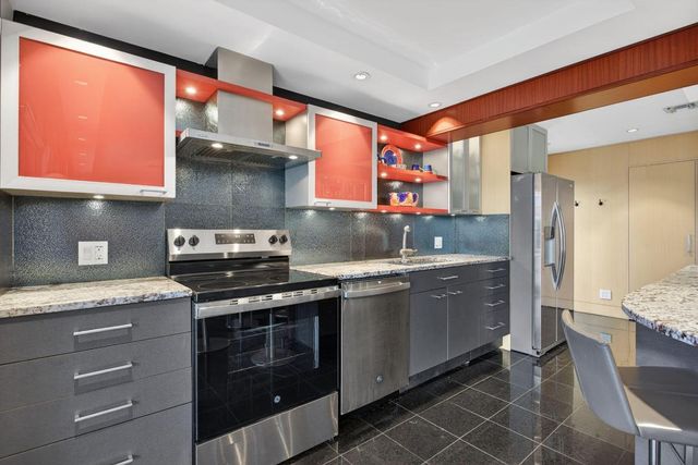 1141 SE 9th Avenue, Pompano Beach, FL 33060