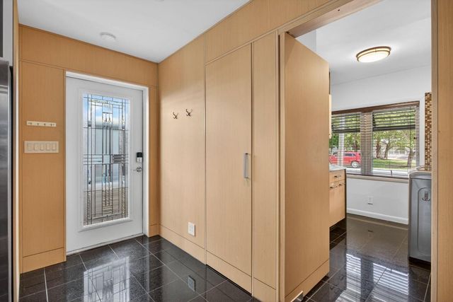 1141 SE 9th Avenue, Pompano Beach, FL 33060