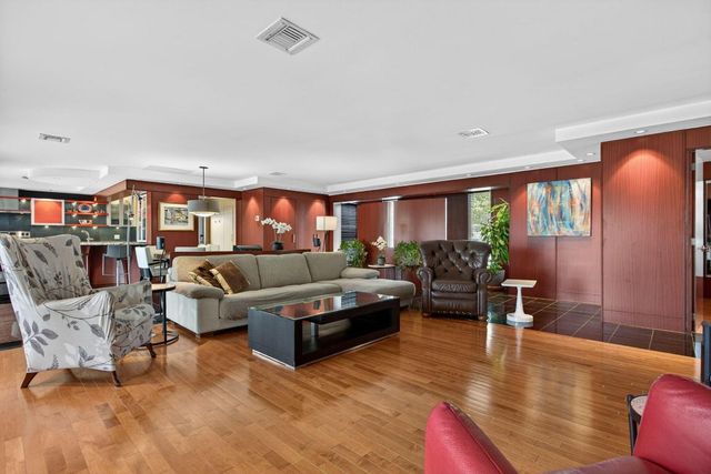 1141 SE 9th Avenue, Pompano Beach, FL 33060