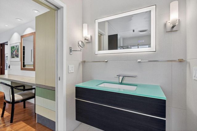 1141 SE 9th Avenue, Pompano Beach, FL 33060