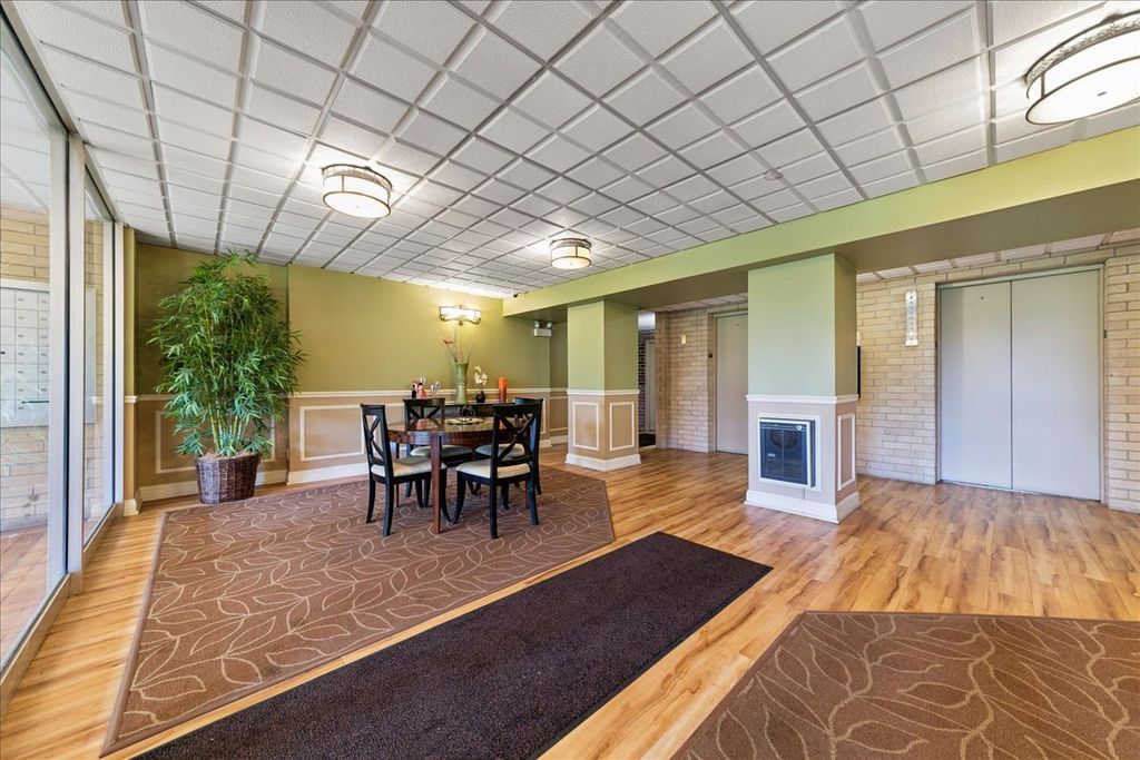 5400 Walnut Avenue 206, Downers Grove, IL 60515 — photo 4