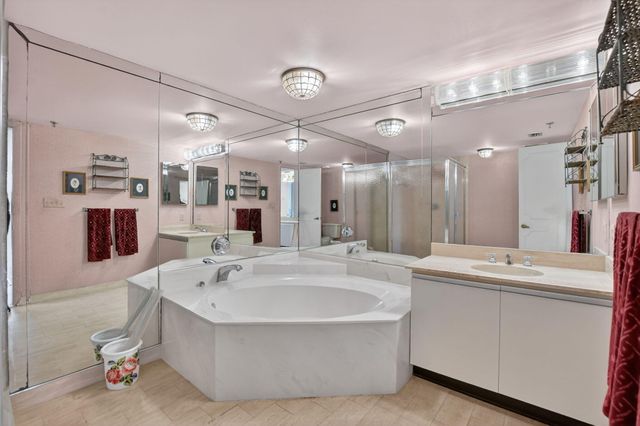 7170 Promenade Drive 401, Boca Raton, FL 33433